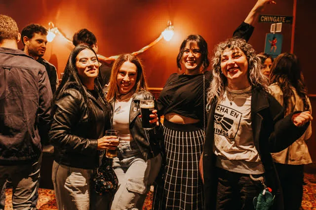 Miembros de NopalMates celebrando El Grito 2024 en Perth (3/8)