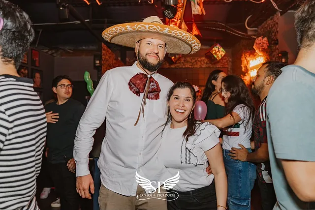 La comunidad de NopalMates celebrando El Grito 2025 en Northbridge, Perth (6/8)